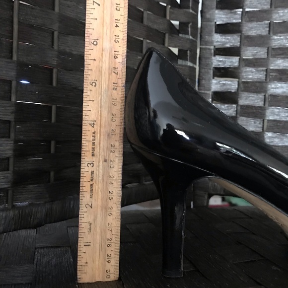 Via Spiga Nordstrom patent black high heels USED - Picture 8 of 8